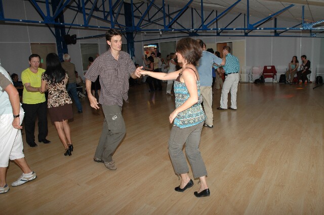 min 2008 06 28 aupra dance 106
